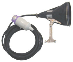 Strahlerlampe - mit Gummifassung und Halterung